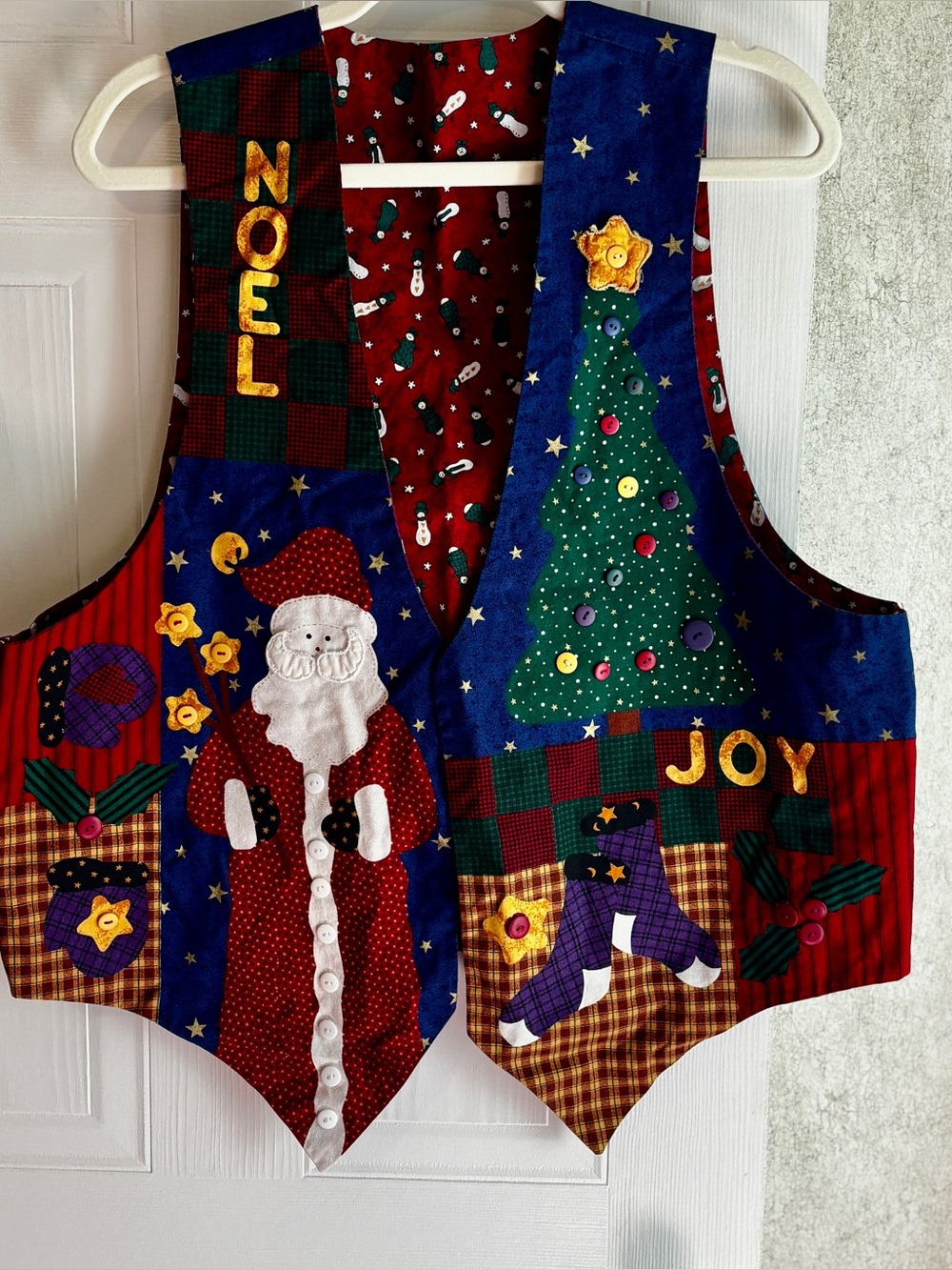 Vintage Style Christmas Vest Santa Snowman Appliqué Patchwork 22” PTP